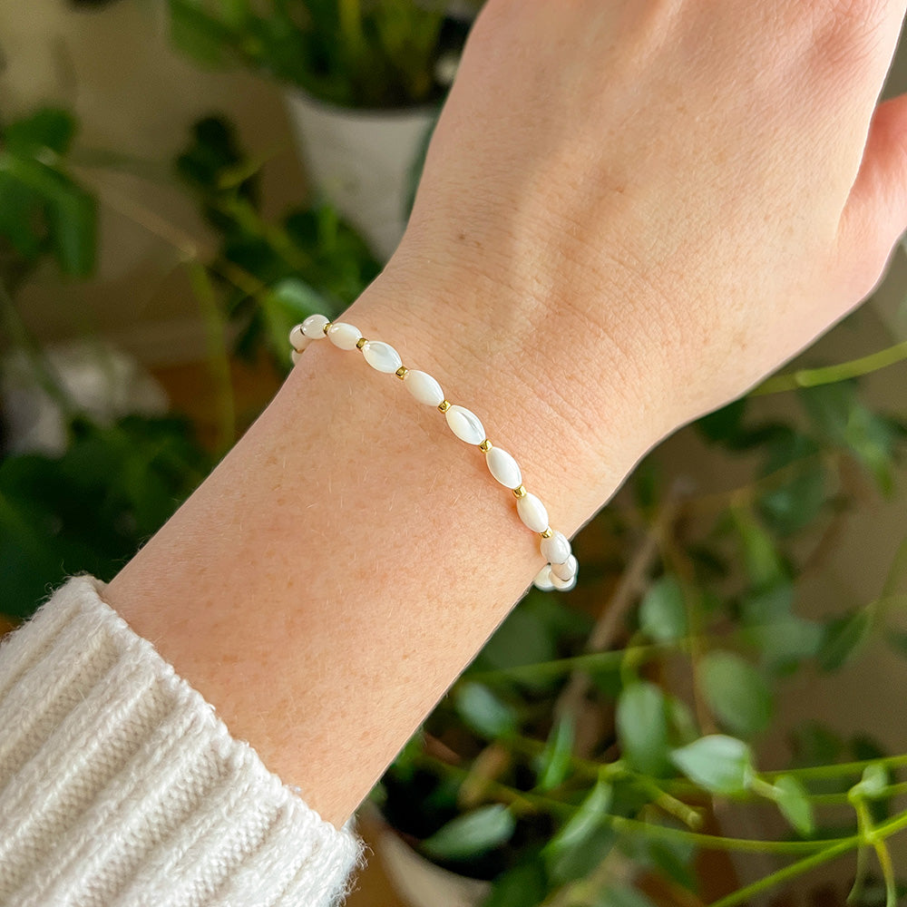 Mother of Pearl Stretch Bracelet