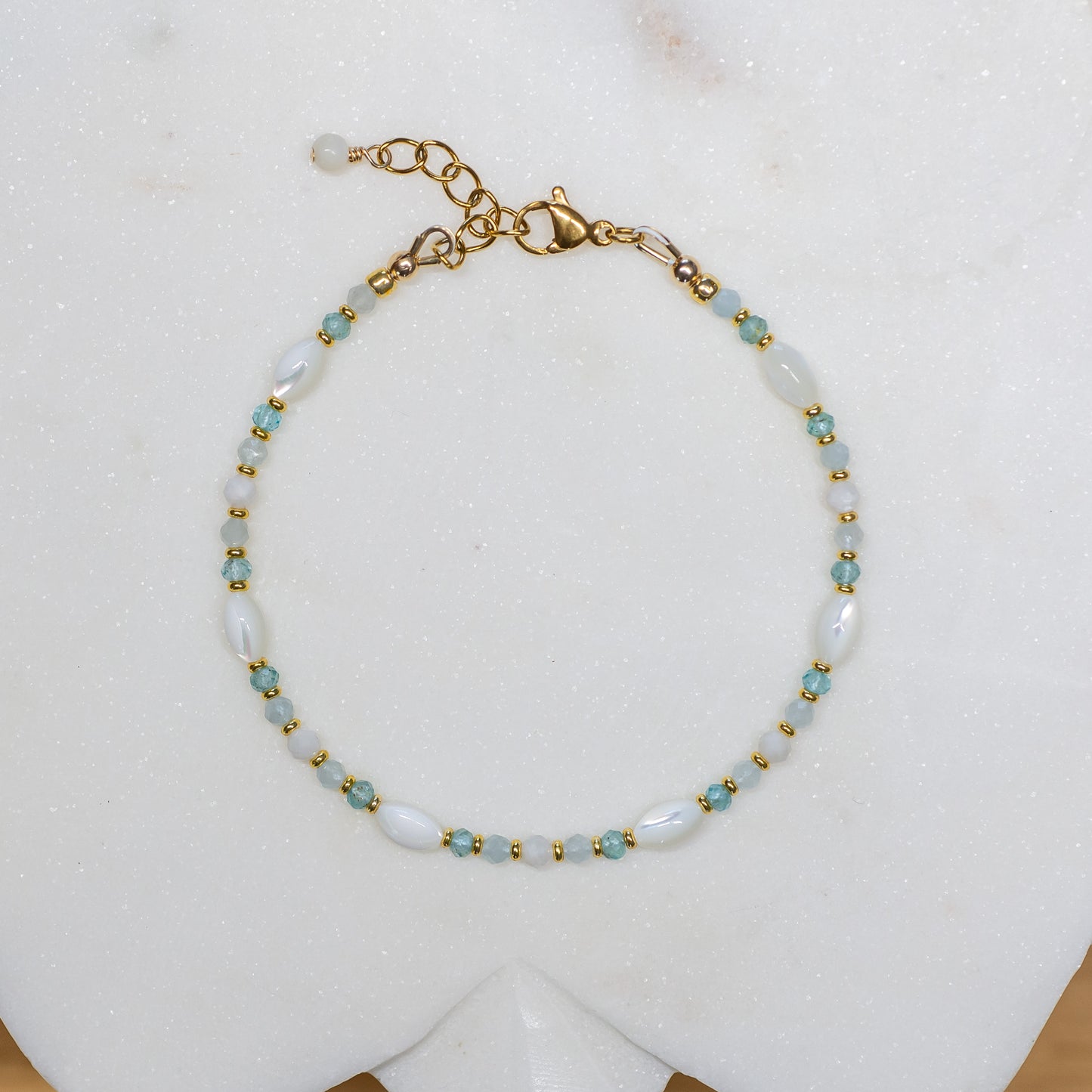 Mother of Pearl, Apatite, Aquamarine and Moonstone Bracelet